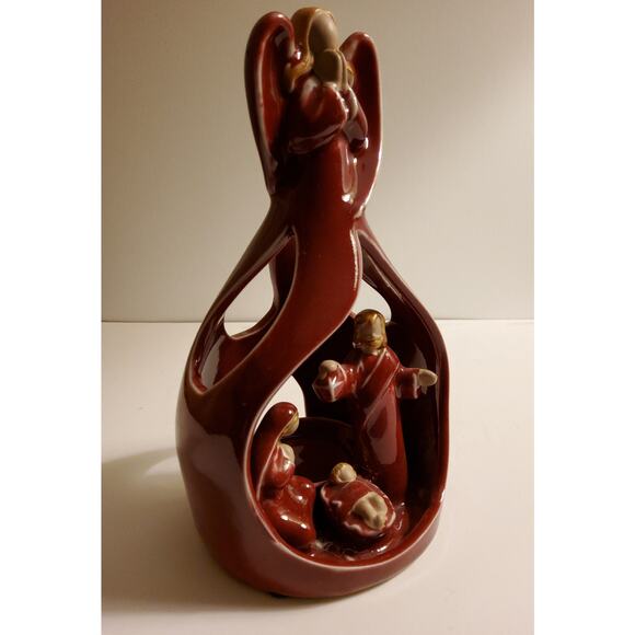 Red Angel Nativity Tealight Holder - Picture 1 of 3